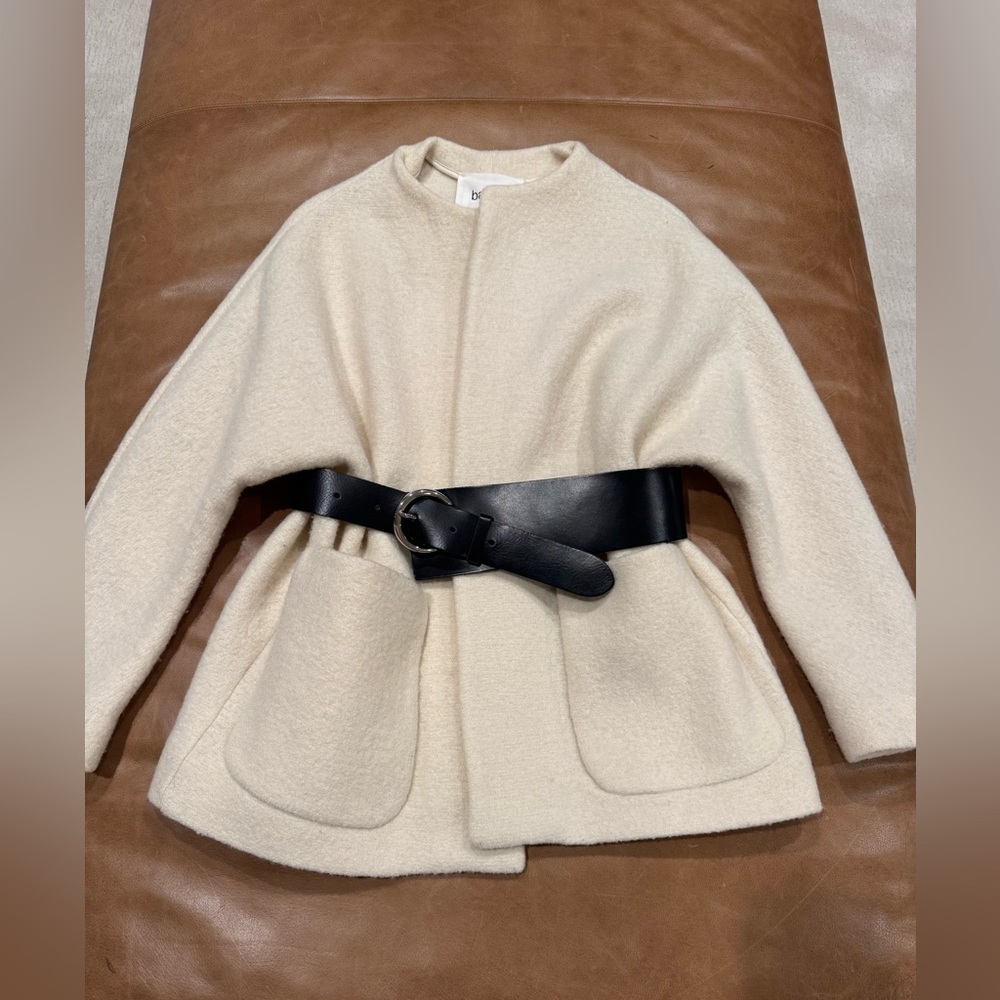 Ba&Sh wool off white Women’s coat size 1. Perfect conditions with black belt